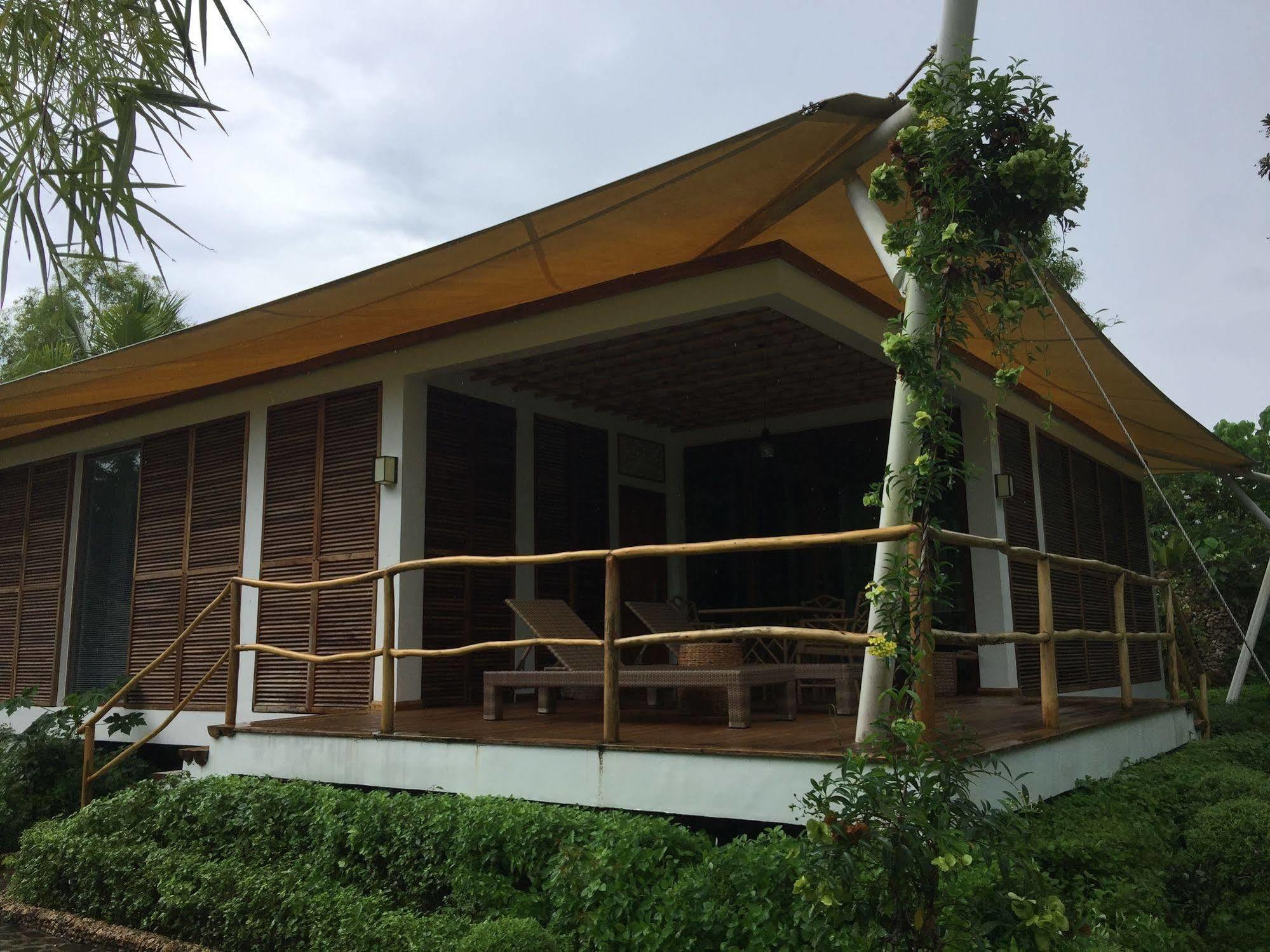 Donatela Resort And Sanctuary Panglao